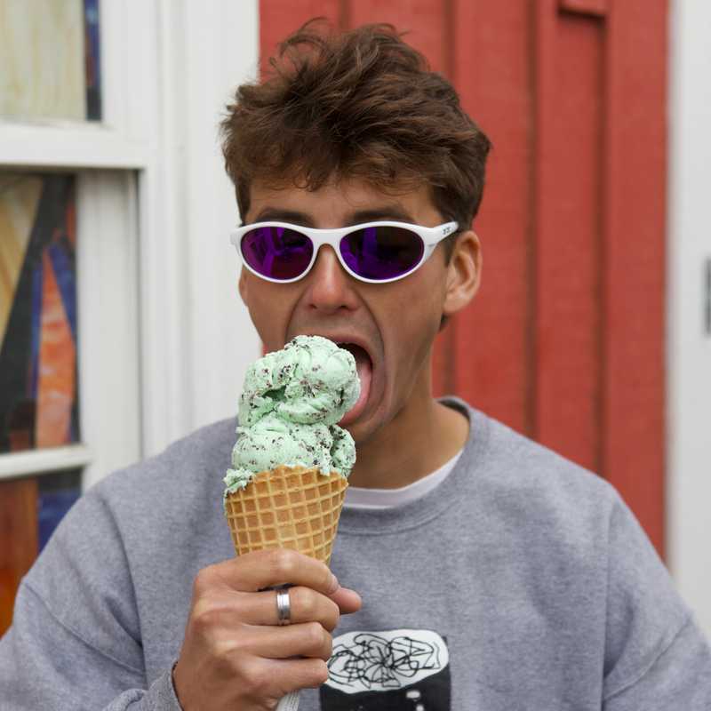 / HDPV Polarized Purple | AHHHHHHHHHHHHH.JPG | The Miami Nights Altimeter, polarized sunglasses from Pit Viper