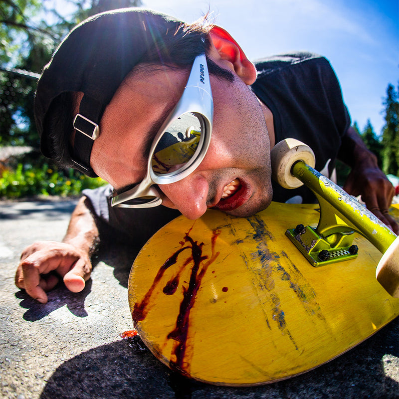 Silver | AHHHHHHHHH.JPG | Man with a bloody nose wearing The Spine Tingler Slammer from Pit Viper Sunglasses