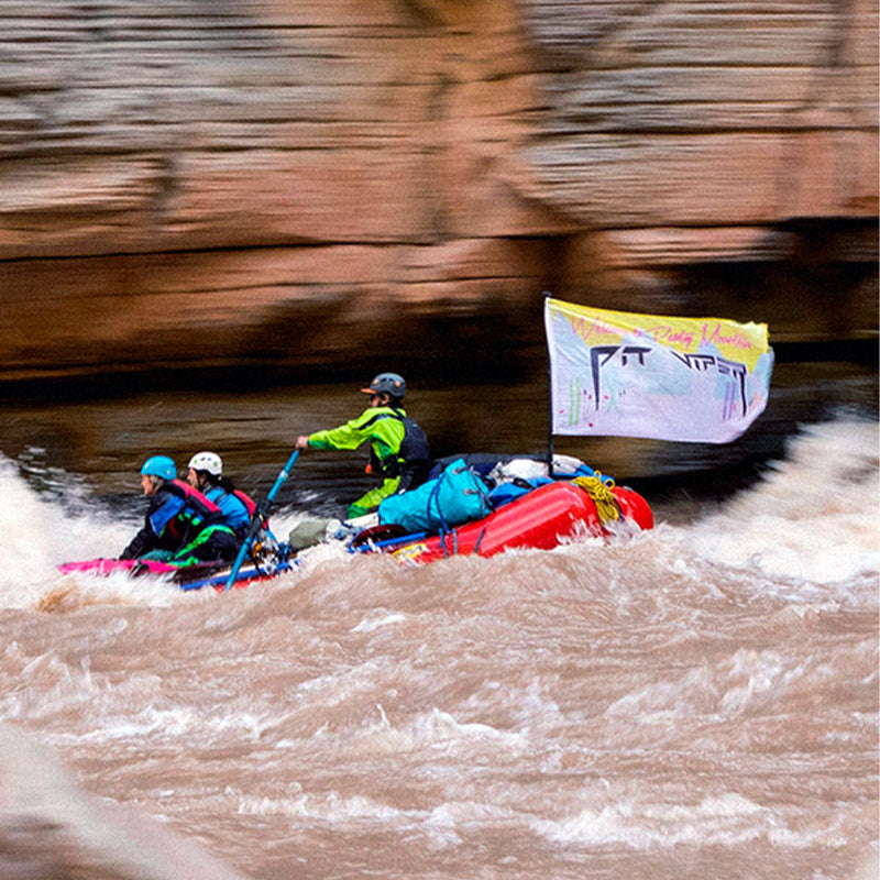 Lifestyle - white water rafting pit viper flag